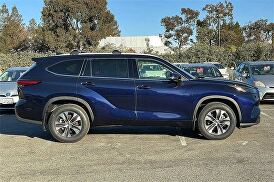 2022 Toyota Highlander XLE AWD for sale in Walnut Creek, CA – photo 9