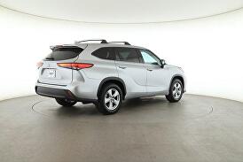 2021 Toyota Highlander L for sale in Pomona, CA – photo 23