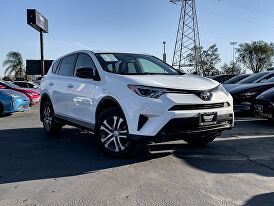 2018 Toyota RAV4 LE for sale in Colton, CA – photo 4