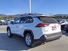 2022 Toyota RAV4 XLE FWD for sale in Mission Hills, CA – photo 6