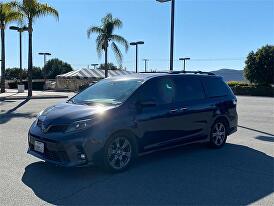 2020 Toyota Sienna SE Premium for sale in Hemet, CA – photo 2