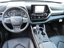 2022 Toyota Highlander XLE AWD for sale in Madera, CA – photo 21