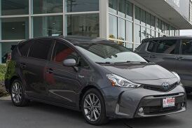 2017 Toyota Prius v for sale in Redondo Beach, CA