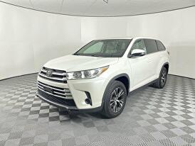 2019 Toyota Highlander LE for sale in Roseville, CA – photo 3