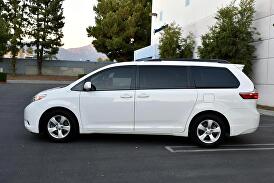 2015 Toyota Sienna LE for sale in Montclair, CA – photo 2