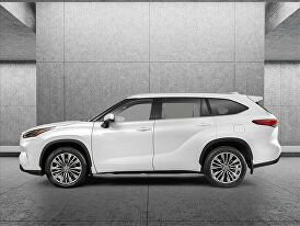 2023 Toyota Highlander XLE FWD for sale in Irvine, CA – photo 2