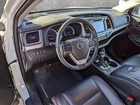 2019 Toyota Highlander XLE for sale in Vista, CA – photo 10