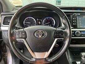 2019 Toyota Highlander XLE for sale in Fresno, CA – photo 35