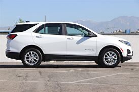 2022 Chevrolet Equinox LS FWD with 1LS for sale in Chino, CA – photo 4