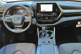 2023 Toyota Highlander LE FWD for sale in Capitola, CA – photo 11