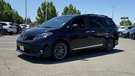 2018 Toyota Sienna SE 8-Passenger FWD for sale in Fairfield, CA – photo 4