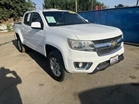 2017 Chevrolet Colorado LT Crew Cab RWD for sale in Lamont, CA – photo 2