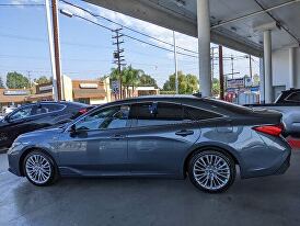 2022 Toyota Avalon Hybrid Limited FWD for sale in Mission Hills, CA – photo 7