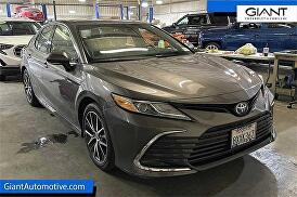 2021 Toyota Camry Hybrid XLE for sale in Visalia, CA