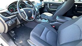 2016 Chevrolet Traverse 2LT FWD for sale in Corona, CA – photo 15