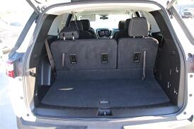 2021 Chevrolet Traverse LT Cloth for sale in Selma, CA – photo 8