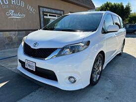 2012 Toyota Sienna SE 8-Passenger for sale in Anaheim, CA – photo 2