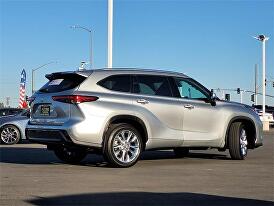 2021 Toyota Highlander Limited for sale in Yuba City, CA – photo 5