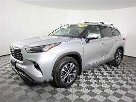 2022 Toyota Highlander XLE for sale in Selma, CA – photo 2