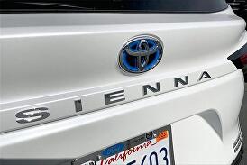 2022 Toyota Sienna Limited for sale in Cathedral City, CA – photo 27