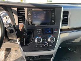 2019 Toyota Sienna XLE for sale in Fresno, CA – photo 38