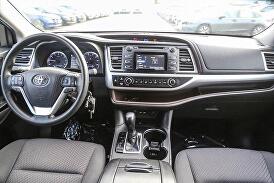 2019 Toyota Highlander LE for sale in Los Angeles, CA – photo 12