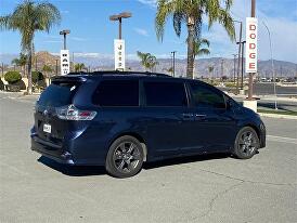 2020 Toyota Sienna SE Premium for sale in Hemet, CA – photo 6