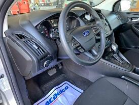 2018 Ford Focus SE for sale in Porterville, CA – photo 12