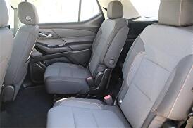 2021 Chevrolet Traverse LT Cloth for sale in Selma, CA – photo 11