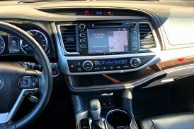 2019 Toyota Highlander XLE for sale in Walnut Creek, CA – photo 5