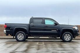 2019 Toyota Tacoma SR5 for sale in Fresno, CA – photo 8