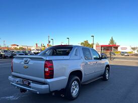 2013 Chevrolet Avalanche LT Black Diamond Edition 4WD for sale in Sacramento, CA – photo 8