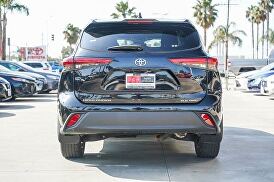 2021 Toyota Highlander XLE AWD for sale in Torrance, CA – photo 7