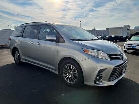 2019 Toyota Sienna XLE for sale in Fresno, CA – photo 11