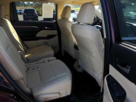 2017 Toyota Highlander Limited for sale in Eureka, CA – photo 18