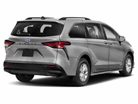 2023 Toyota Sienna LE 8-Passenger AWD for sale in Mission Hills, CA – photo 2