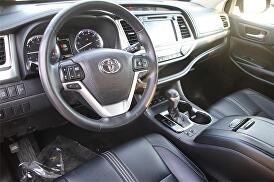 2018 Toyota Highlander SE for sale in Santa Rosa, CA – photo 12