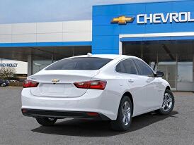 2022 Chevrolet Malibu LS FWD for sale in Fontana, CA – photo 4