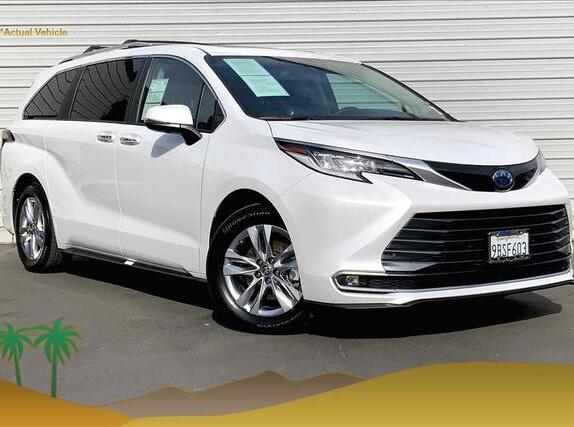 2022 Toyota Sienna Limited for sale in Cathedral City, CA