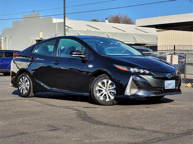 2021 Toyota Prius L for sale in Merced, CA