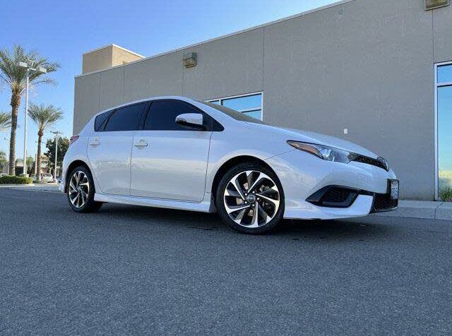 2018 Toyota Corolla iM Hatchback for sale in Bakersfield, CA