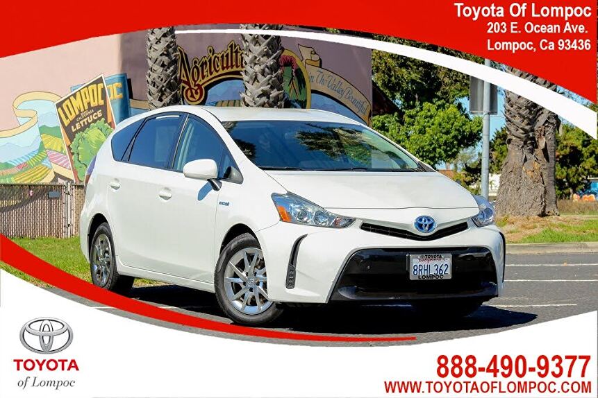 2017 Toyota Prius v Two FWD for sale in Lompoc, CA