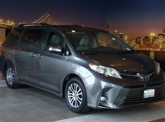2019 Toyota Sienna XLE for sale in Fremont, CA
