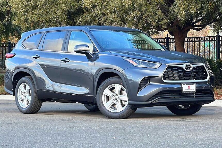 2023 Toyota Highlander L FWD for sale in Livermore, CA