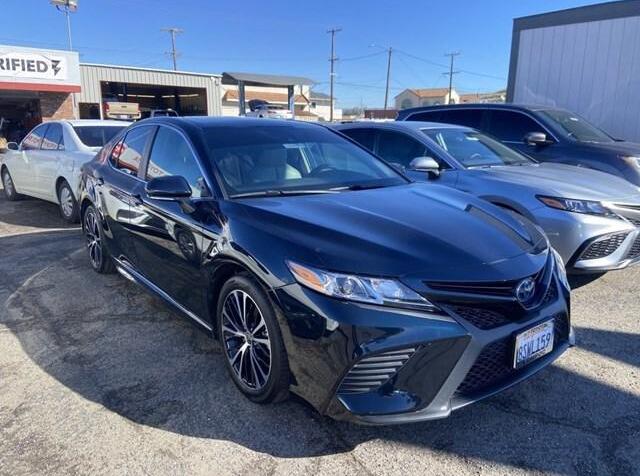 2020 Toyota Camry Hybrid SE for sale in Lompoc, CA