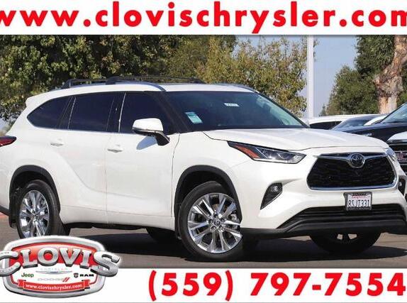 2020 Toyota Highlander Limited for sale in Clovis, CA