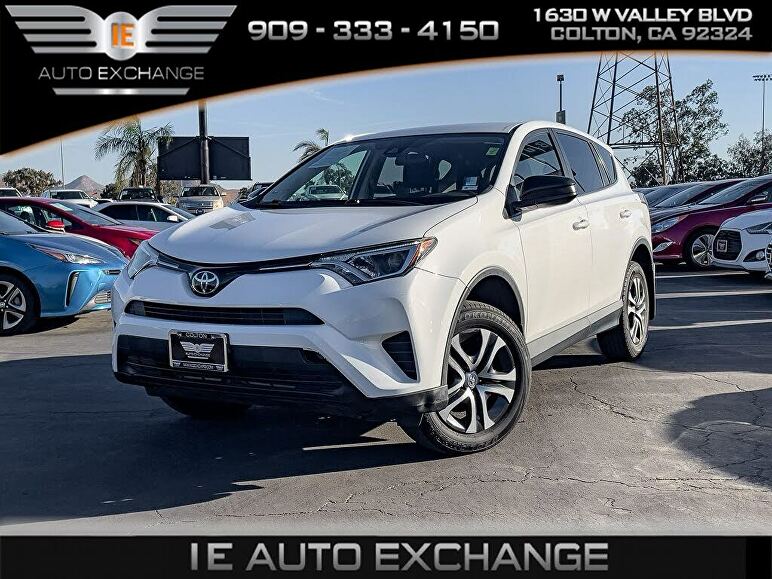 2018 Toyota RAV4 LE for sale in Colton, CA