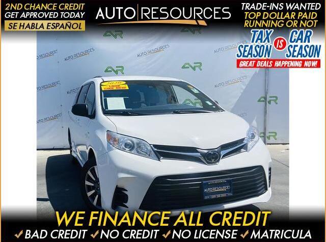 2020 Toyota Sienna LE for sale in Merced, CA