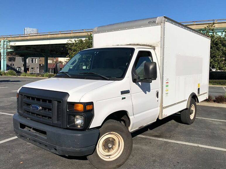2014 Ford E-Series Chassis E-350 Super Duty 176 Cutaway DRW RWD for sale in San Francisco, CA