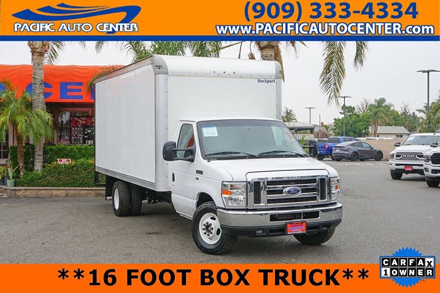 2019 Ford E-Series Chassis E-350 Super Duty 176 DRW Cutaway RWD for sale in Fontana, CA